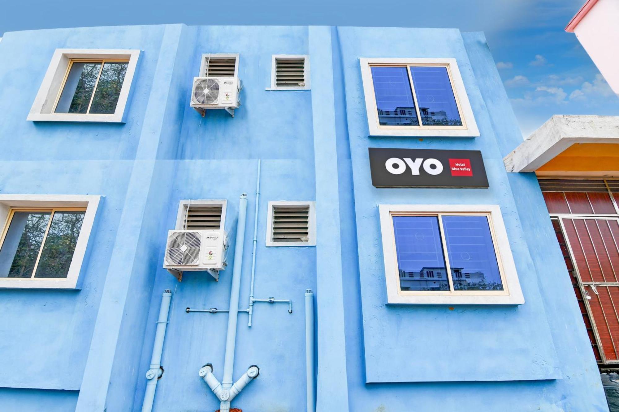 Hotel O Blue Valley Khandagiri Exterior photo